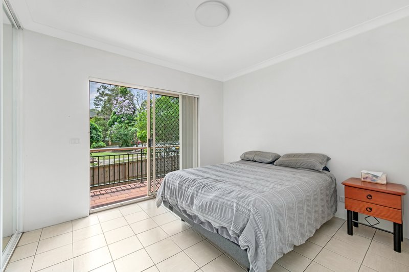 Photo - 4/49-51 Good Street, Westmead NSW 2145 - Image 5