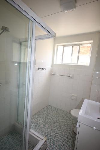 Photo - 4/49 Howard Avenue, Dee Why NSW 2099 - Image 5