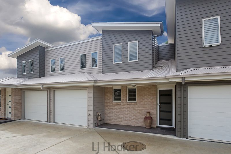 Photo - 4/49 Lurnea Crescent, Valentine NSW 2280 - Image 1