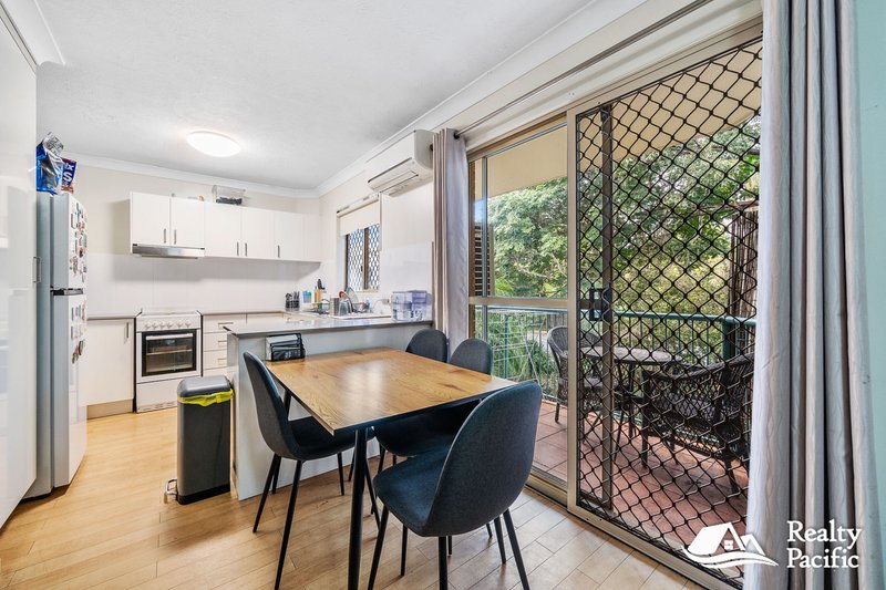 Photo - 4/49 Wilton Terrace, Yeronga QLD 4104 - Image 3