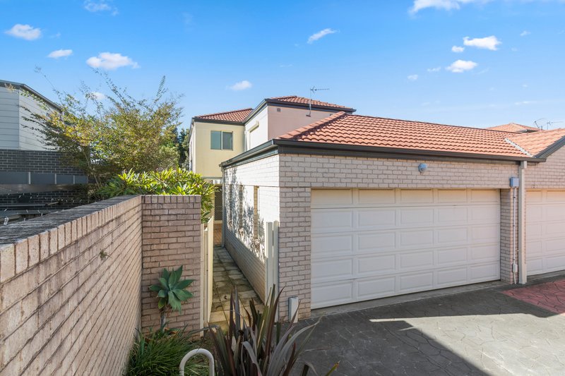 Photo - 4/492-496 Princes Highway, Woonona NSW 2517 - Image 2