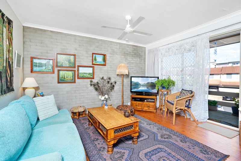 Photo - 4/496 Coolangatta Road, Tugun QLD 4224 - Image 6