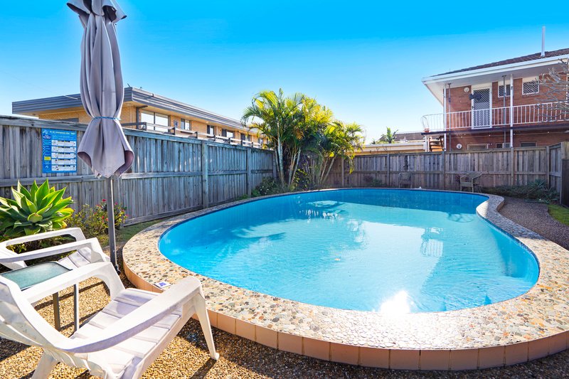 Photo - 4/496 Coolangatta Road, Tugun QLD 4224 - Image 11