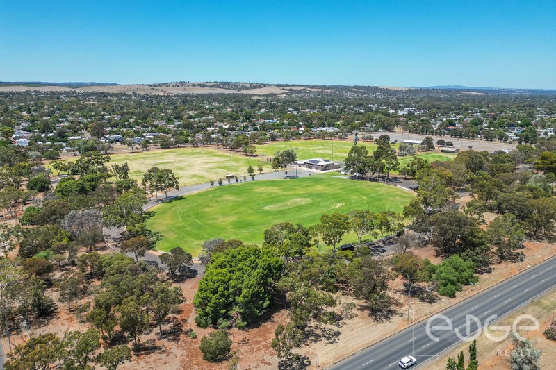 Photo - 44A & 44B Garlick Road, Elizabeth Park SA 5113 - Image 10