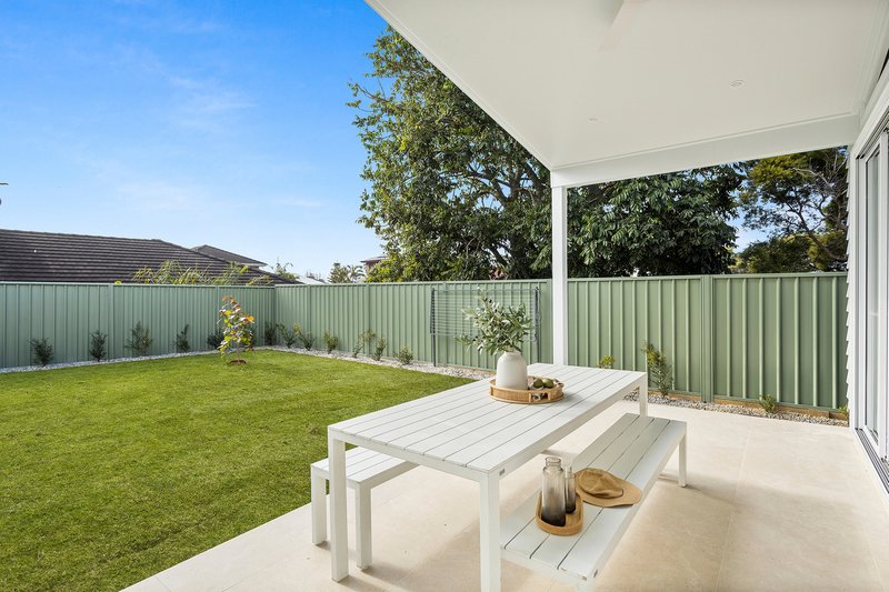 Photo - 44A Fairy Avenue, Fairy Meadow NSW 2519 - Image 4