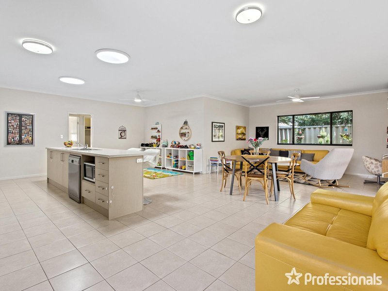 Photo - 44A Jecks Street, Rockingham WA 6168 - Image 7