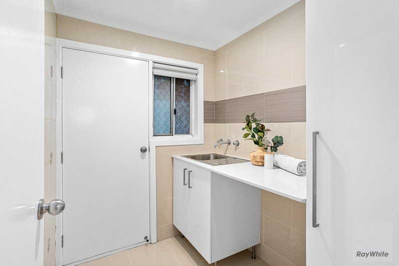 Photo - 44A Morcambe Crescent, Keilor Downs VIC 3038 - Image 9