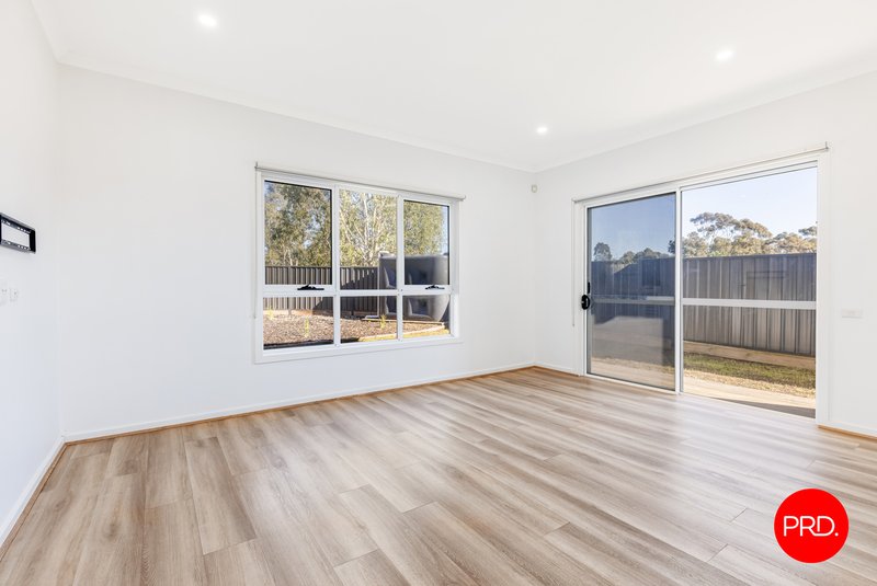 Photo - 44a/b Waratah Road, Huntly VIC 3551 - Image 4