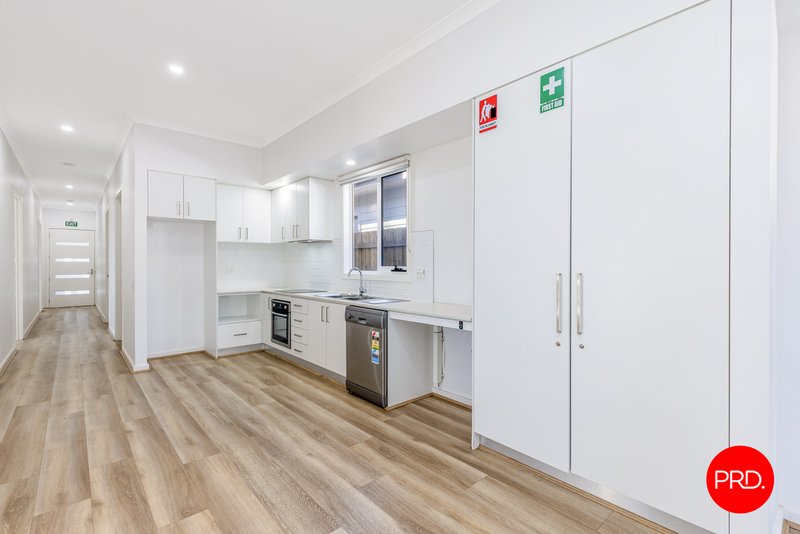 Photo - 44a/b Waratah Road, Huntly VIC 3551 - Image 5