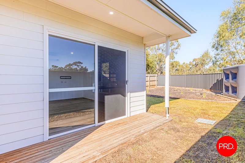 Photo - 44a/b Waratah Road, Huntly VIC 3551 - Image 13