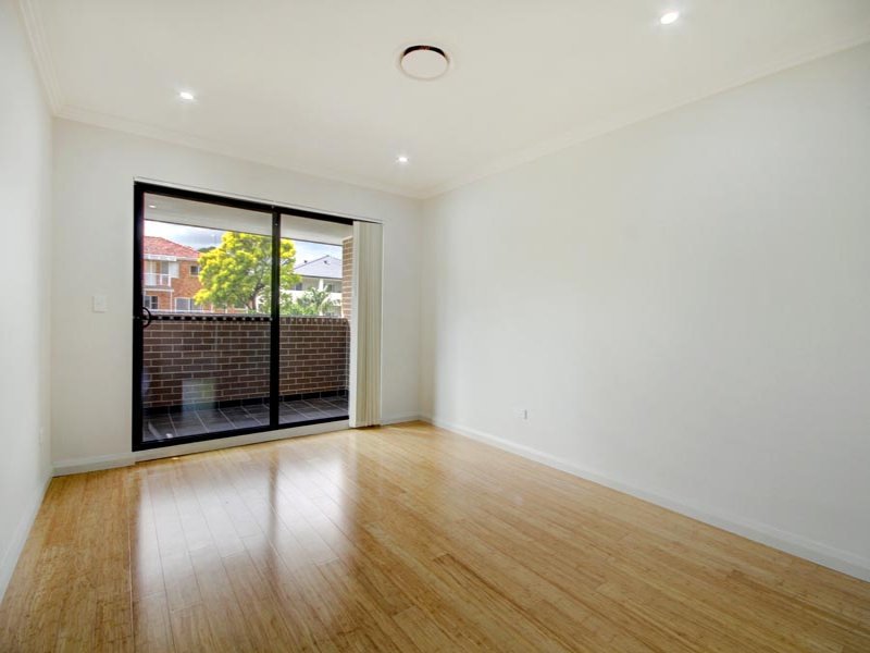 Photo - 44B Bonds Road, Roselands NSW 2196 - Image 6