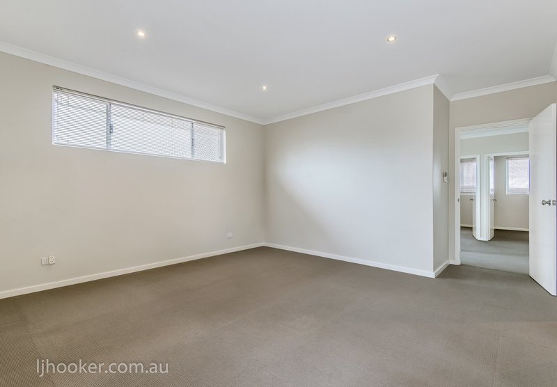 Photo - 44B Ellam Street, St James WA 6102 - Image 14