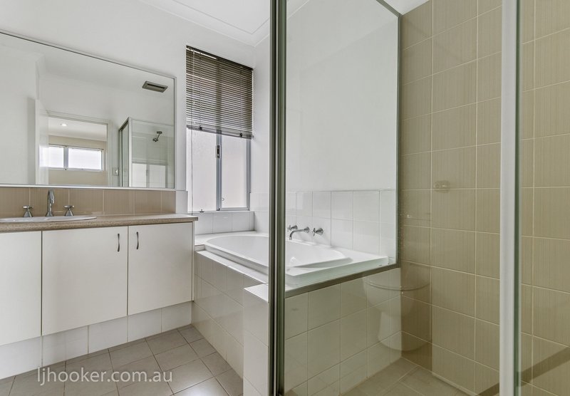 Photo - 44B Ellam Street, St James WA 6102 - Image 21