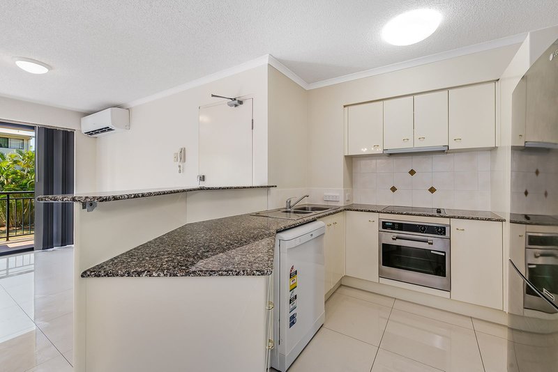 Photo - 45-55 Harries Road, Coorparoo QLD 4151 - Image 3