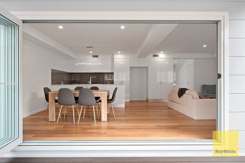 Photo - 4/5 -7 Bangalow Street, Ettalong Beach NSW 2257 - Image 1