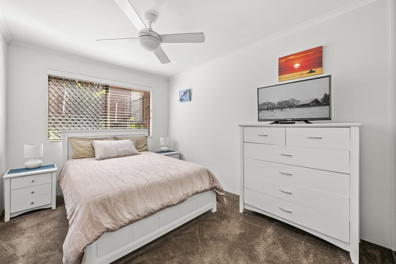 Photo - 4/5-7 Barooga Crescent, Mooloolaba QLD 4557 - Image 6