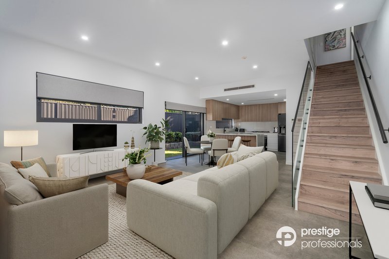 Photo - 4/5-7 Craig Avenue, Moorebank NSW 2170 - Image 2