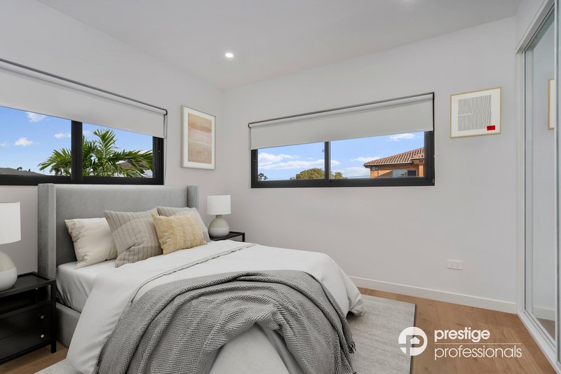 Photo - 4/5-7 Craig Avenue, Moorebank NSW 2170 - Image 4