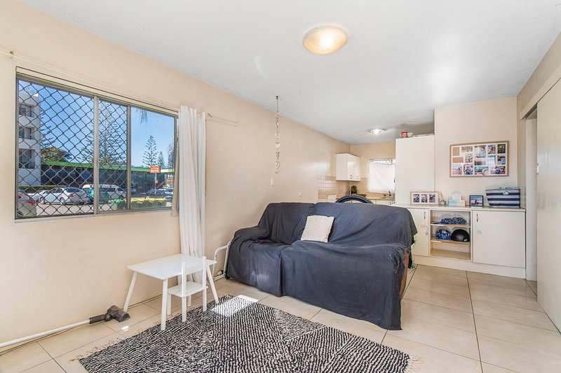 Photo - 4/5-7 Hollingworth Street, Port Macquarie NSW 2444 - Image 5