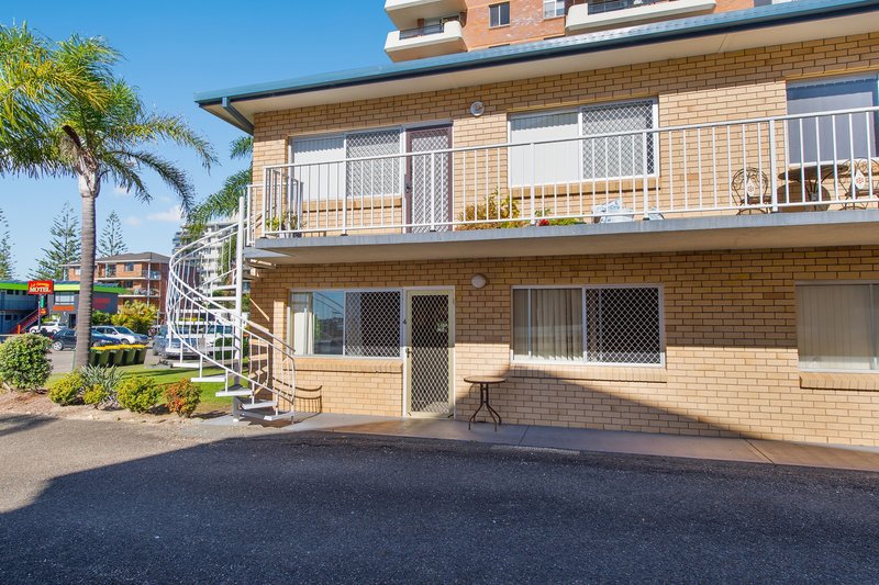 Photo - 4/5-7 Hollingworth Street, Port Macquarie NSW 2444 - Image 9