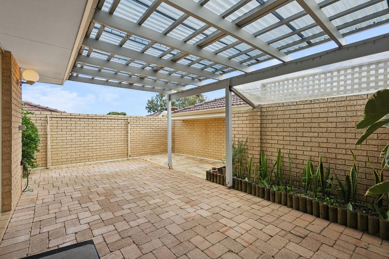 Photo - 4/5-9 Wilkinson Gardens, Winthrop WA 6150 - Image 19