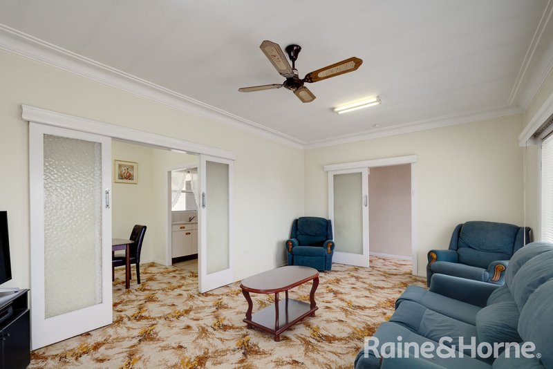 Photo - 45 Abbott Street, Wallsend NSW 2287 - Image 3