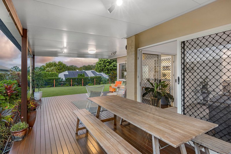 Photo - 45 Alba Place, Bridgeman Downs QLD 4035 - Image 20