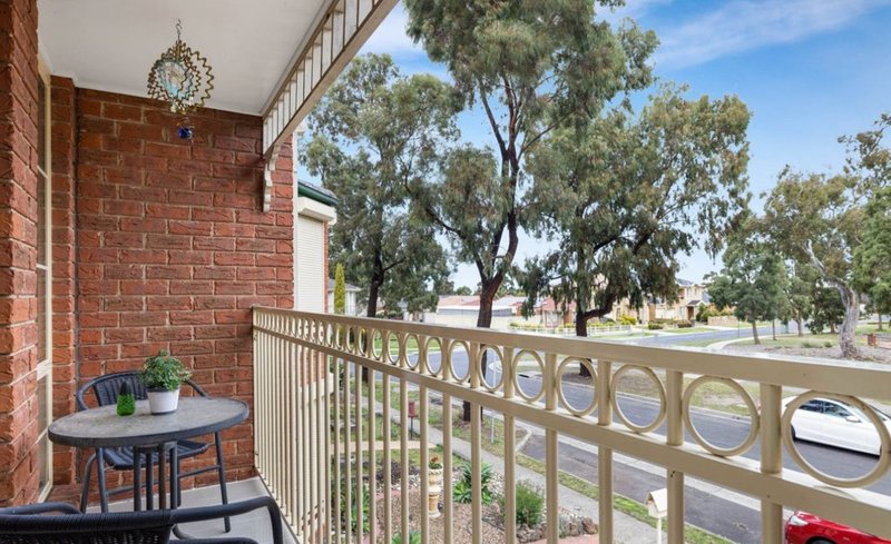 Photo - 45 Almands Avenue, Roxburgh Park VIC 3064 - Image 11