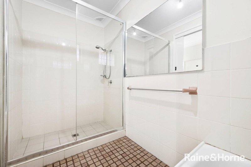 Photo - 45 Amaroo Street, Bonnyrigg NSW 2177 - Image 5