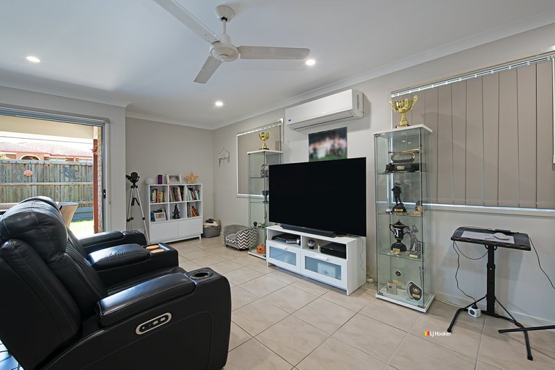 Photo - 45 Ascot Crescent, Kallangur QLD 4503 - Image 3