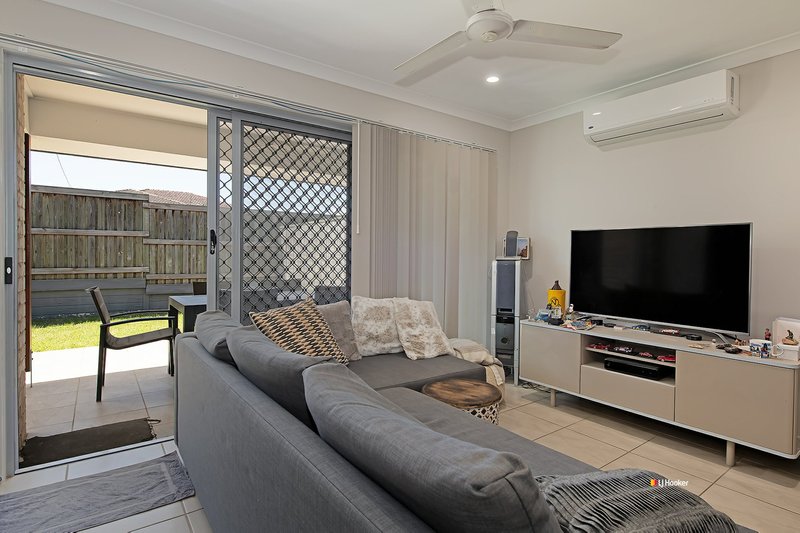 Photo - 45 Ascot Crescent, Kallangur QLD 4503 - Image 11