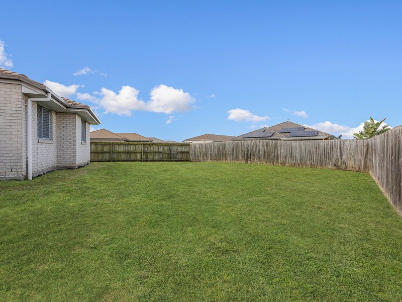 Photo - 45 Baden Jones Way, North Booval QLD 4304 - Image 15