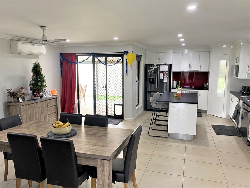 Photo - 45 Banksia Drive, Kingaroy QLD 4610 - Image 4