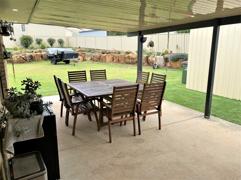 Photo - 45 Banksia Drive, Kingaroy QLD 4610 - Image 16