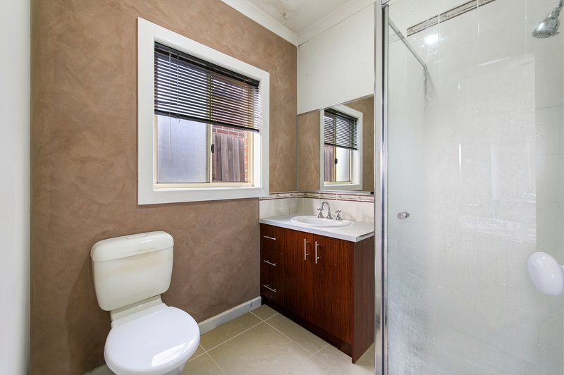 Photo - 45 Barwon Street, Taylors Hill VIC 3037 - Image 7