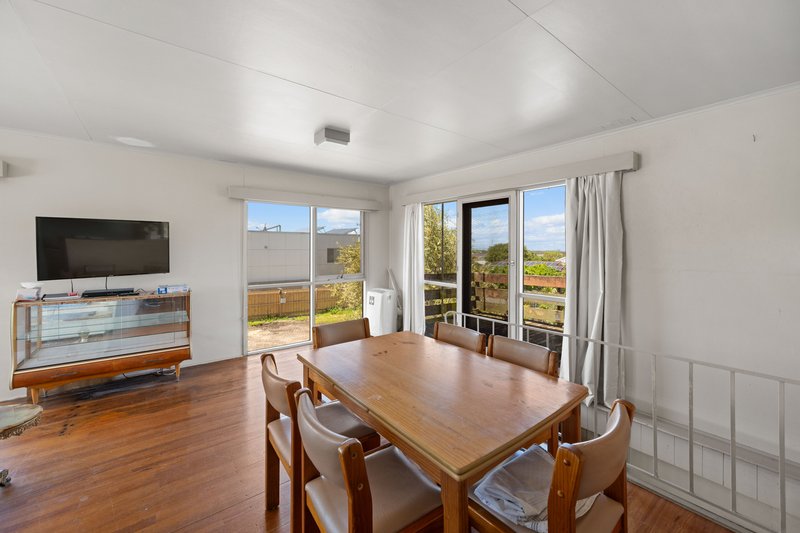 Photo - 45 Bayview Avenue, Inverloch VIC 3996 - Image 5