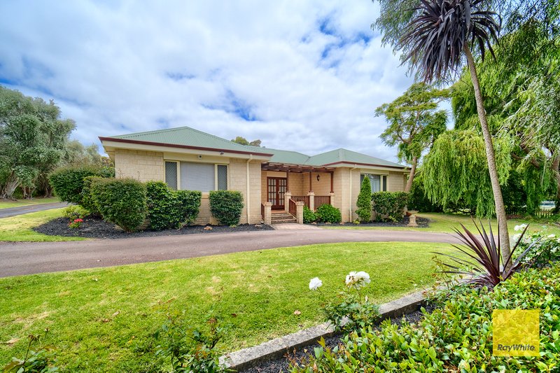 Photo - 45 Beaufort Road, Yakamia WA 6330 - Image 2