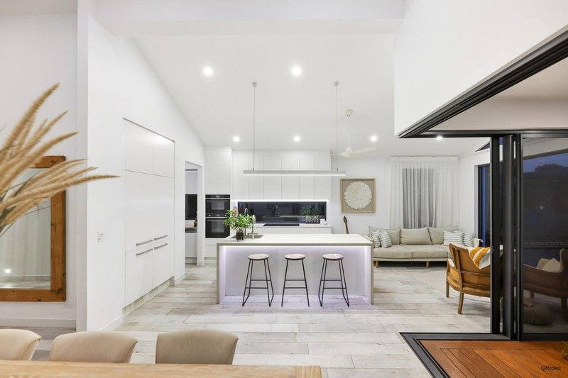 Photo - 45 Binya Avenue, Coolangatta QLD 4225 - Image 2