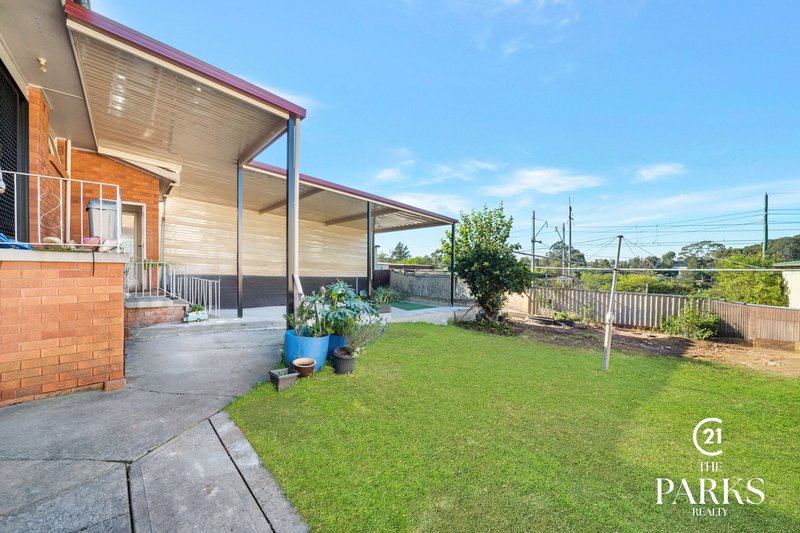 Photo - 45 Birkdale Crescent, Liverpool NSW 2170 - Image 7