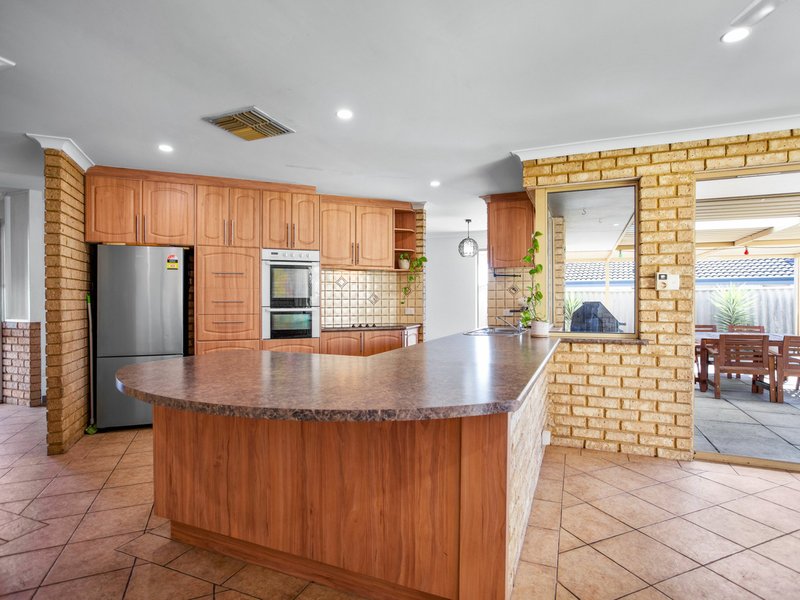 Photo - 45 Bluegum Road, Thornlie WA 6108 - Image 5