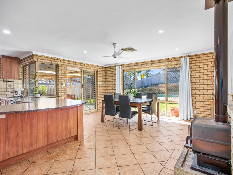 Photo - 45 Bluegum Road, Thornlie WA 6108 - Image 7