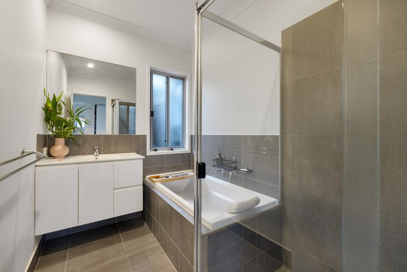 Photo - 45 Brampton Way, Meridan Plains QLD 4551 - Image 6