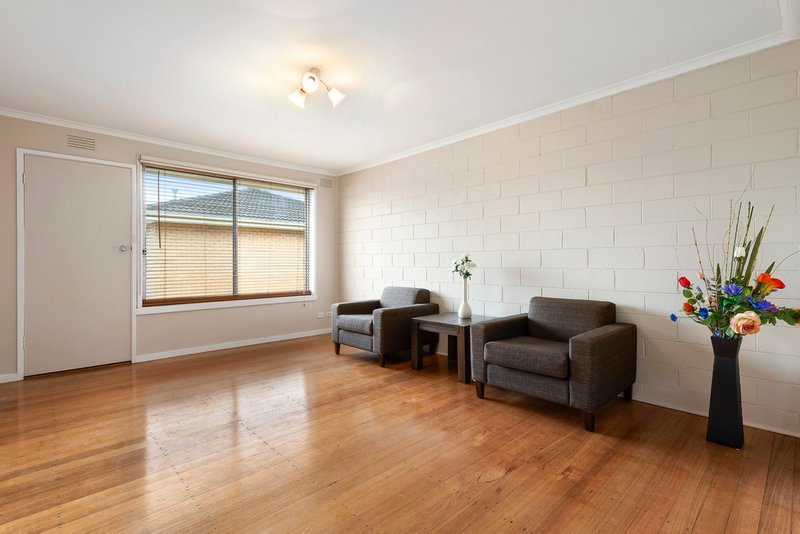 Photo - 4/5 Browning Avenue, Clayton South VIC 3169 - Image 2