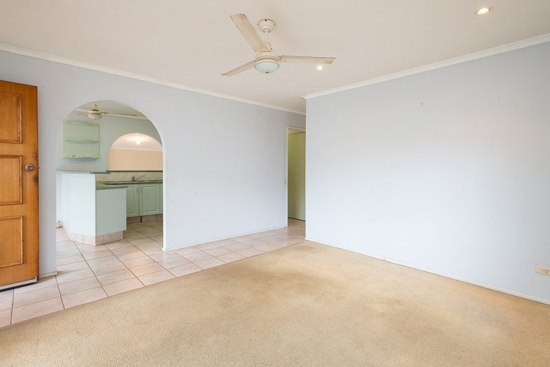 Photo - 45 Bruce Avenue, Paradise Point QLD 4216 - Image 4