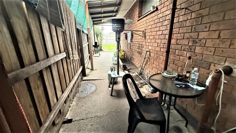 Photo - 45 Bundeena Avenue, Keysborough VIC 3173 - Image 11
