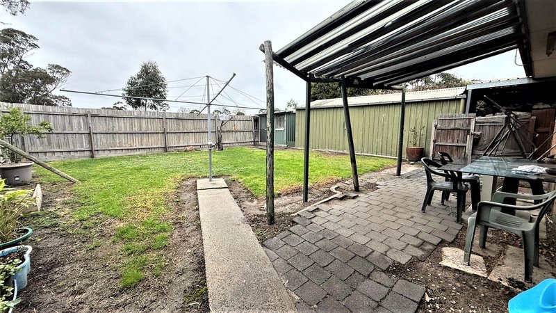 Photo - 45 Bundeena Avenue, Keysborough VIC 3173 - Image 12