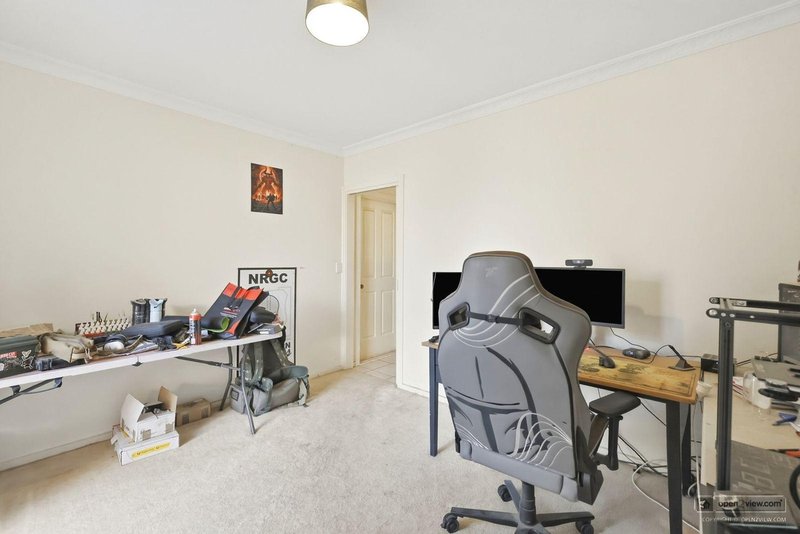 Photo - 45 Cairns Drive, Darley VIC 3340 - Image 5