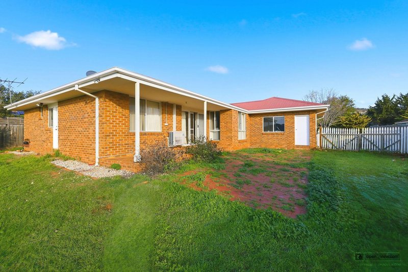 Photo - 45 Cairns Drive, Darley VIC 3340 - Image 12