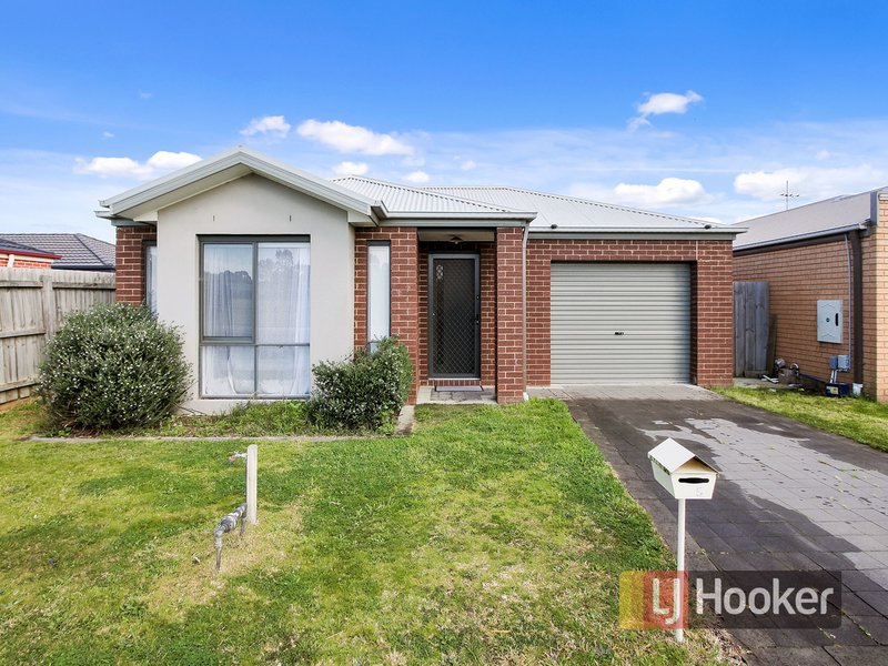 45 Calais Circuit, Cranbourne West VIC 3977