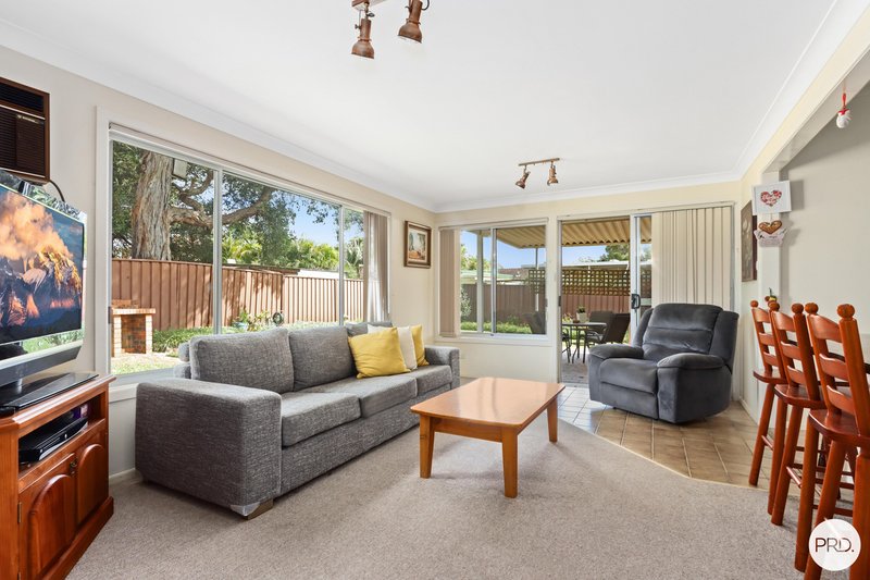 Photo - 45 Caledonia Crescent, Peakhurst NSW 2210 - Image 3